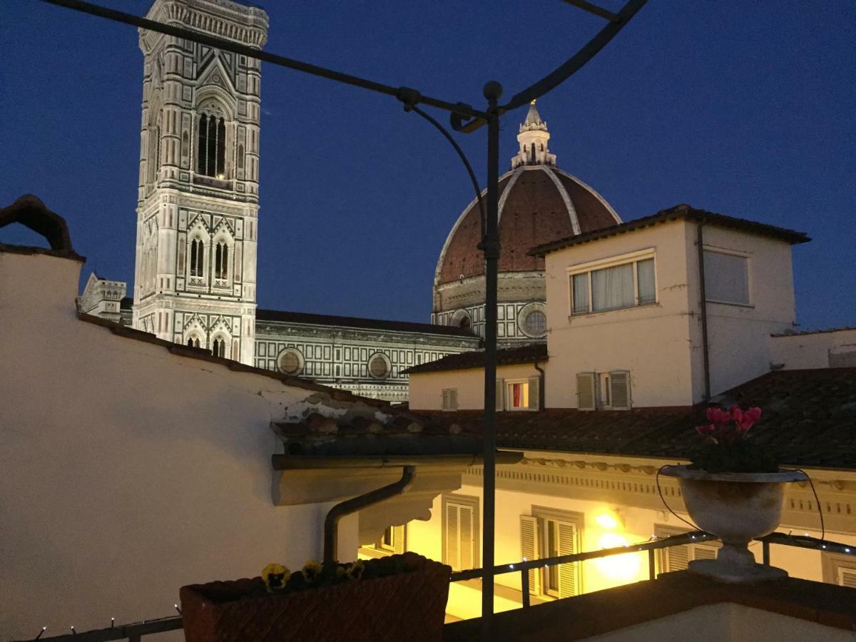 Appartement Romantic Terrace à Florence Extérieur photo