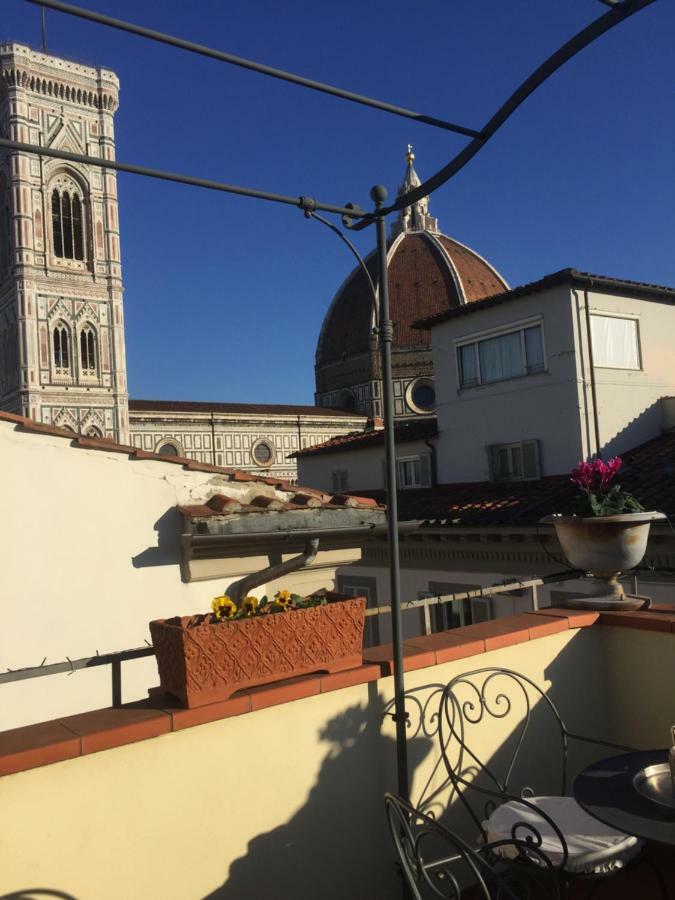 Appartement Romantic Terrace à Florence Extérieur photo